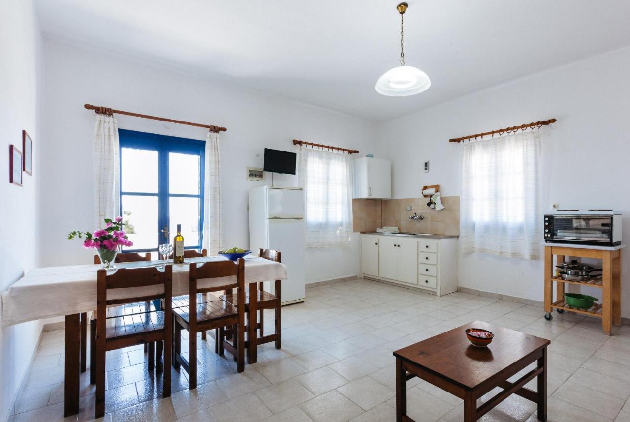 Thalassitis Coastal Apartments Perivolos  Ngoại thất bức ảnh