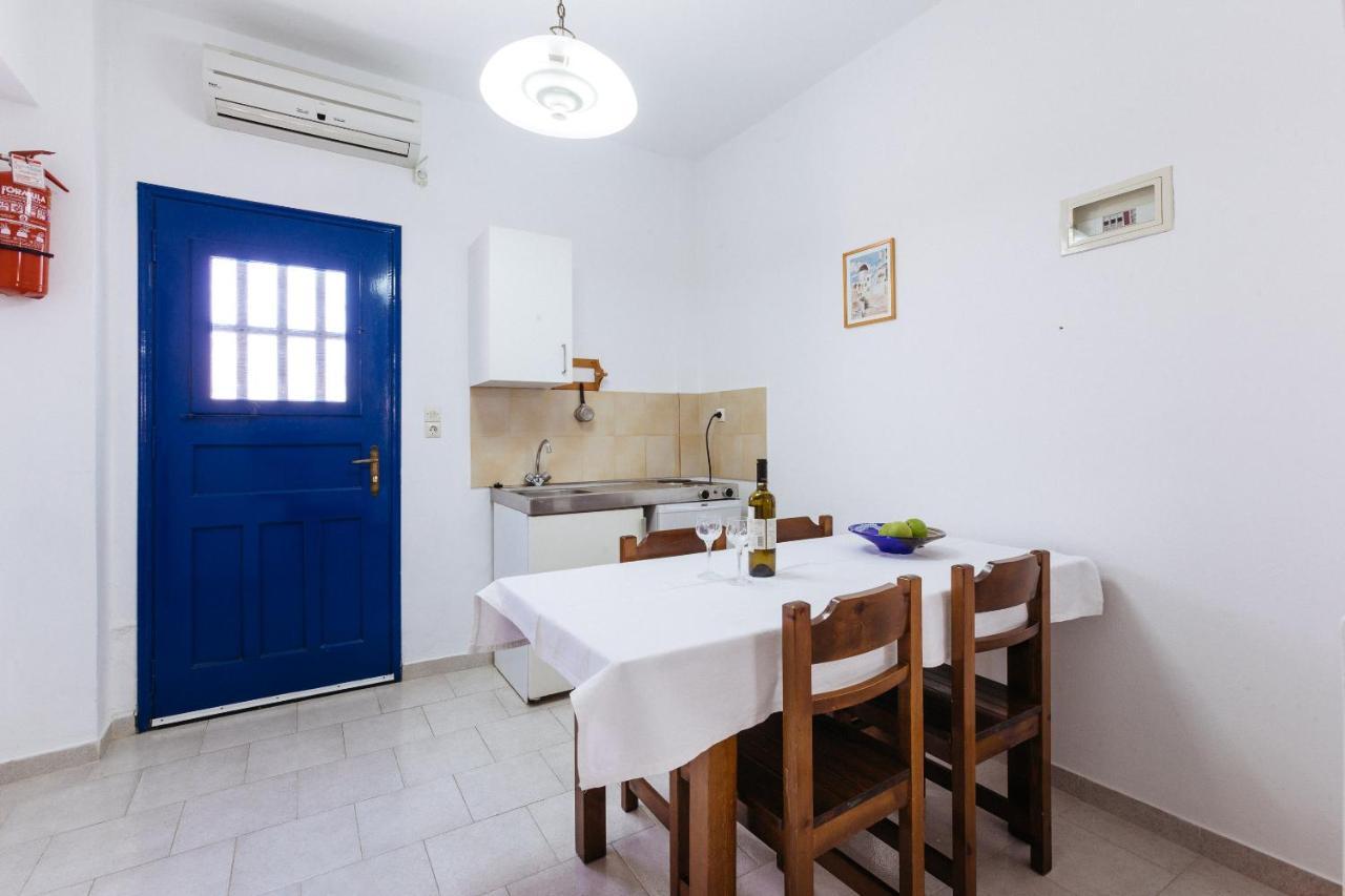 Thalassitis Coastal Apartments Perivolos  Ngoại thất bức ảnh