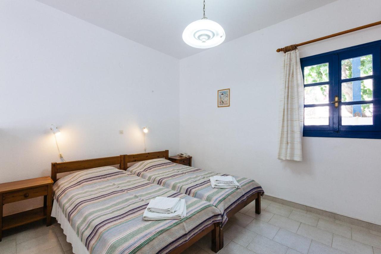 Thalassitis Coastal Apartments Perivolos  Ngoại thất bức ảnh