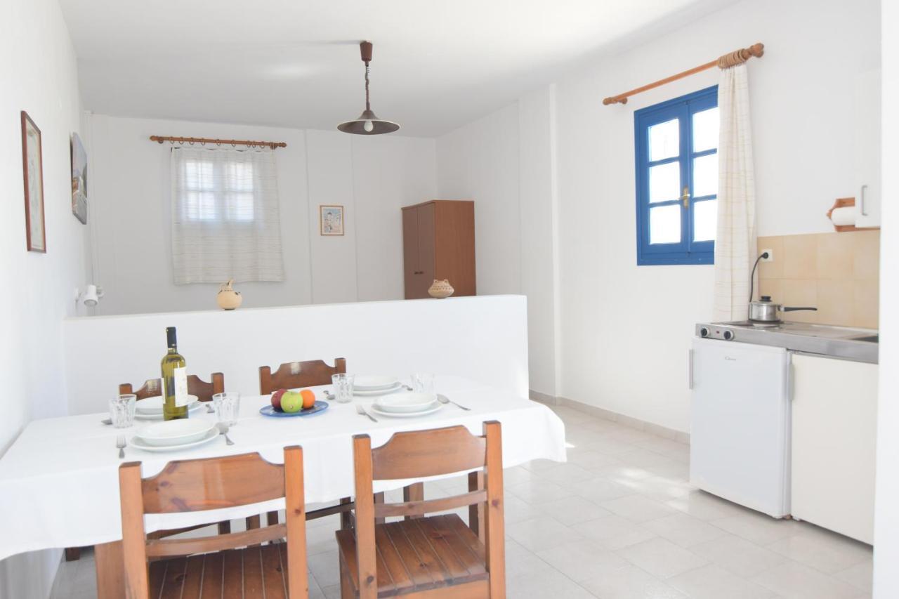 Thalassitis Coastal Apartments Perivolos  Ngoại thất bức ảnh