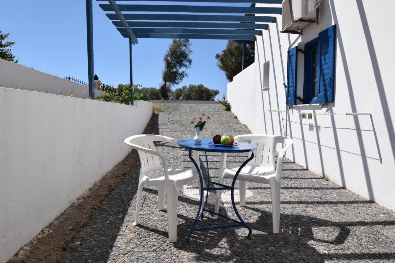 Thalassitis Coastal Apartments Perivolos  Ngoại thất bức ảnh