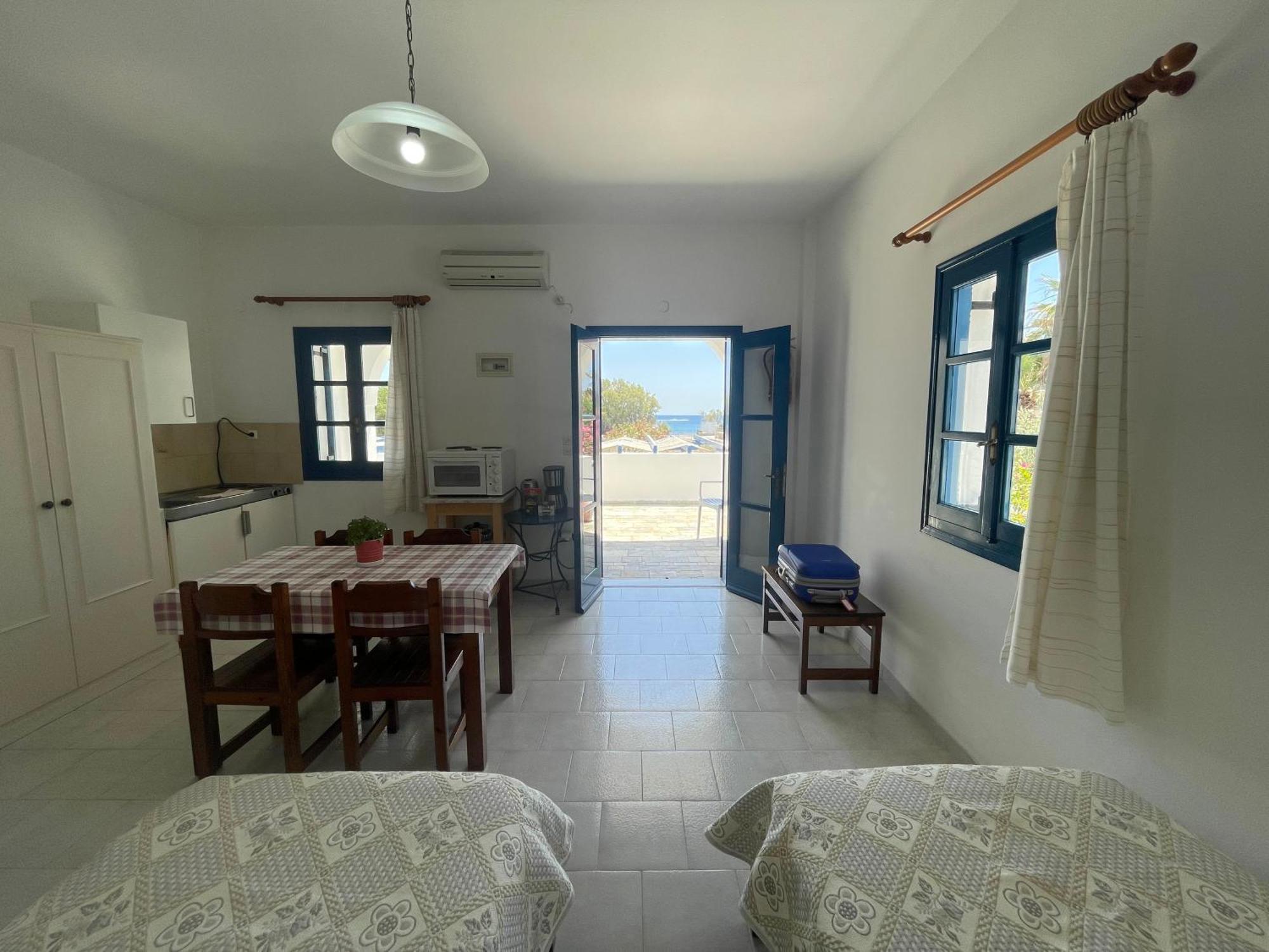 Thalassitis Coastal Apartments Perivolos  Ngoại thất bức ảnh