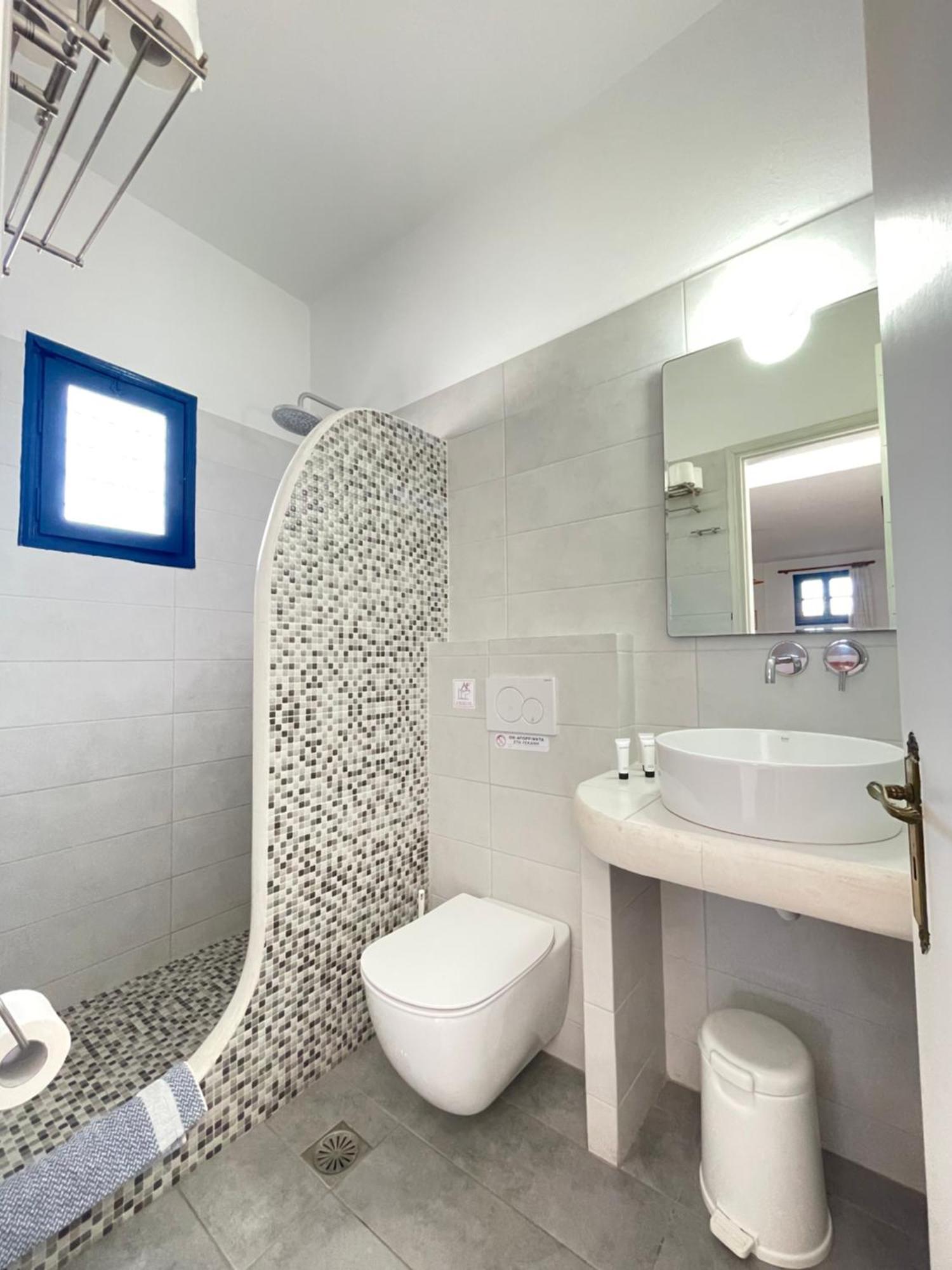Thalassitis Coastal Apartments Perivolos  Ngoại thất bức ảnh