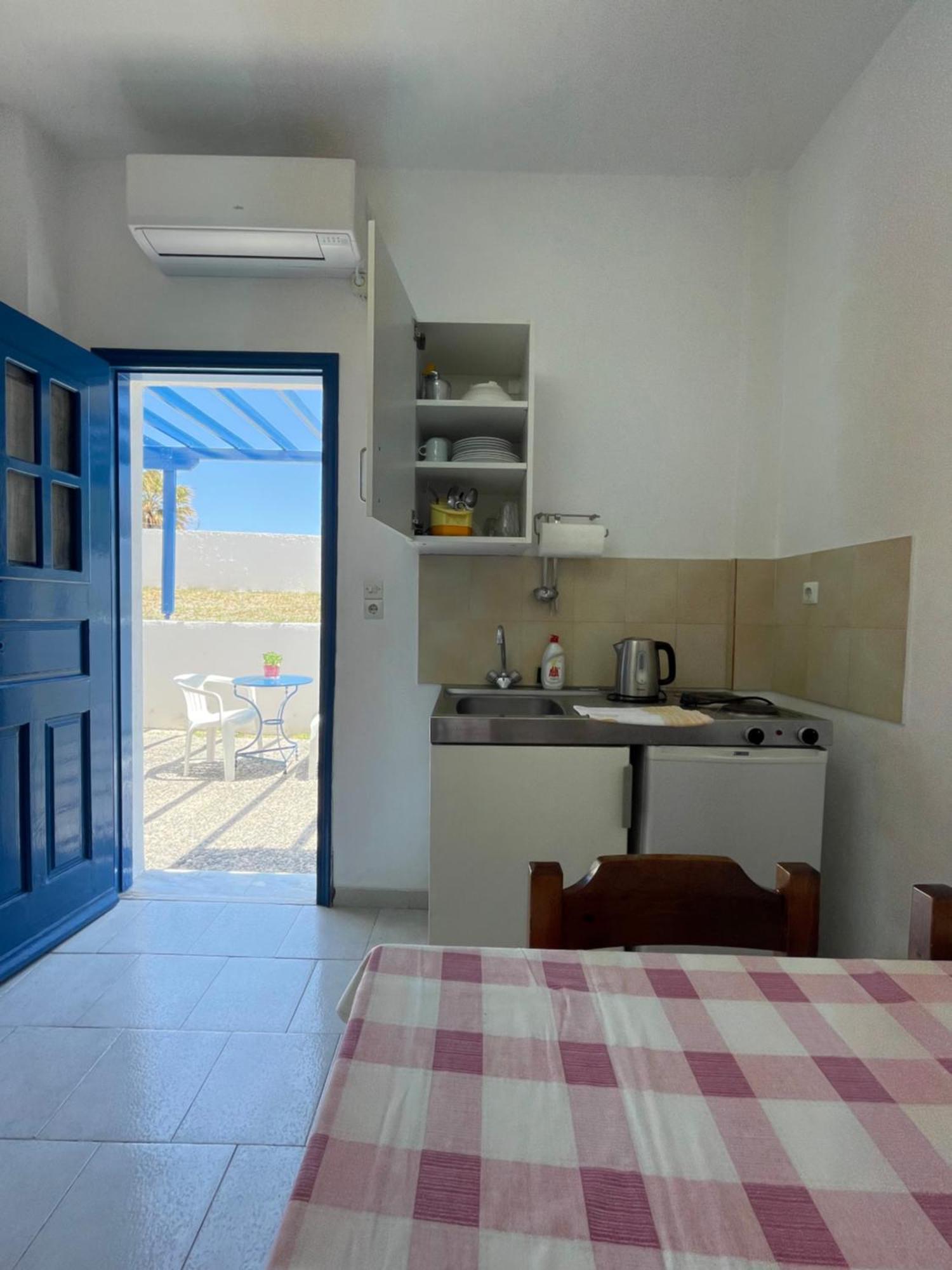 Thalassitis Coastal Apartments Perivolos  Ngoại thất bức ảnh