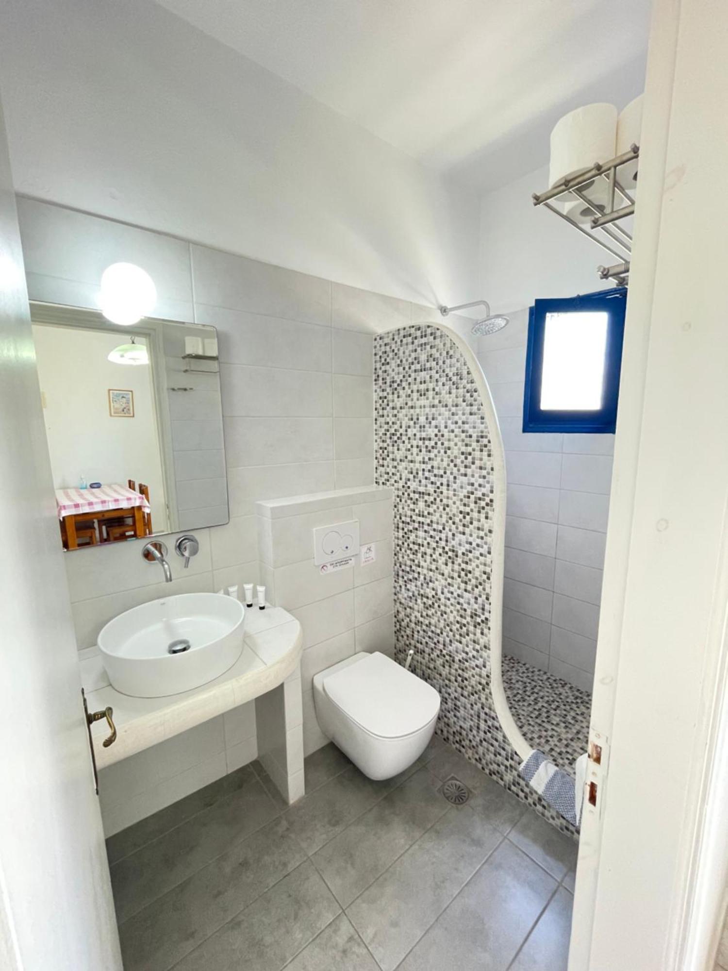 Thalassitis Coastal Apartments Perivolos  Ngoại thất bức ảnh